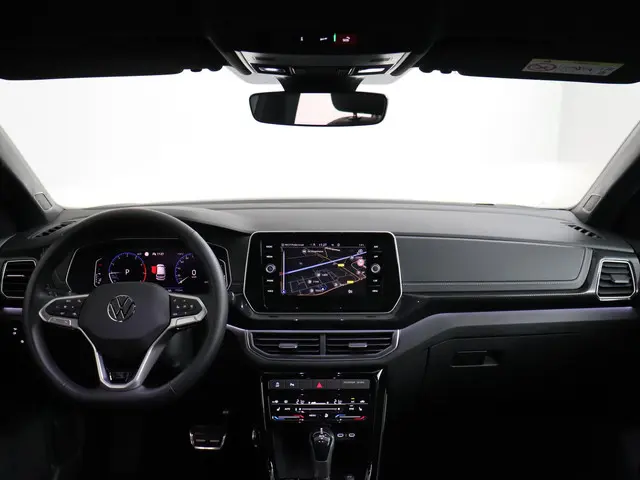 Volkswagen T-Cross 1.0 TSI R-Line Edition 2025 Benzine 3