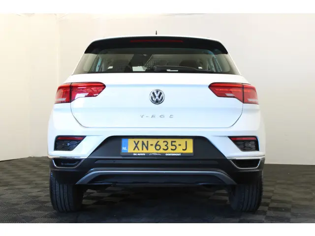 Volkswagen T-Roc 1.0 TSI Style 2018 Benzine 8