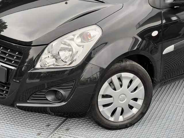 Suzuki Splash 1.0 VVT Comfort EASSS 2014 Benzine 23