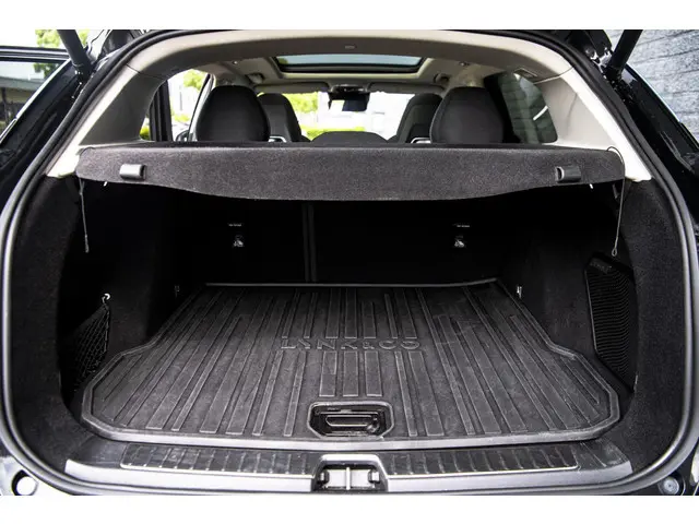 Lynk & Co 01 1.5 2022 Hybride Benzine 18