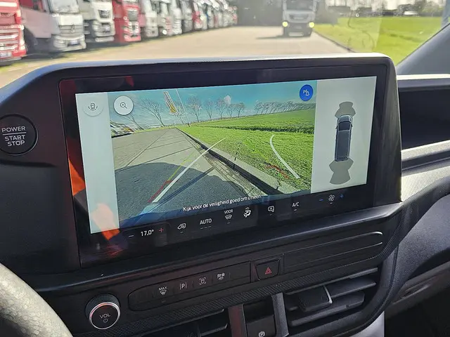 Ford Transit Custom 2.0 2024 Diesel 14