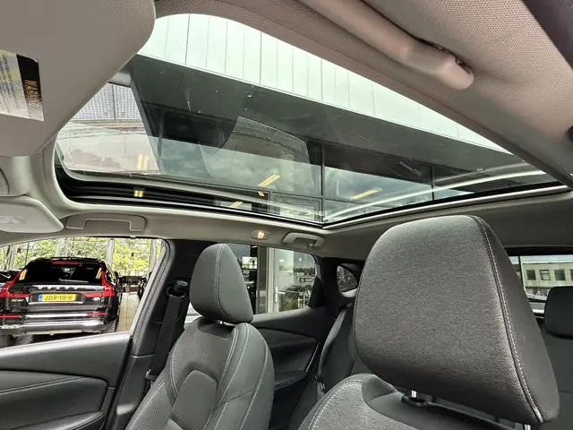 Nissan QASHQAI 1.3 MHEV N-Connecta 2023 Benzine 9