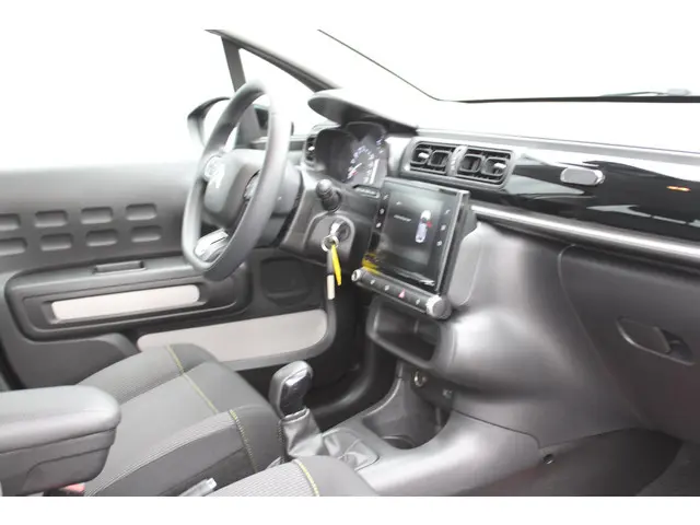 Citroën C3 1.2 PT 83PK PLUS 2024 Benzine 9