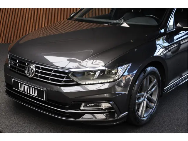 Volkswagen Passat Variant 1.4 TSI ACT 2018 Benzine 25