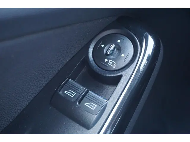 Ford Fiesta 1.0 EcoBoost Titanium 2013 Benzine 17