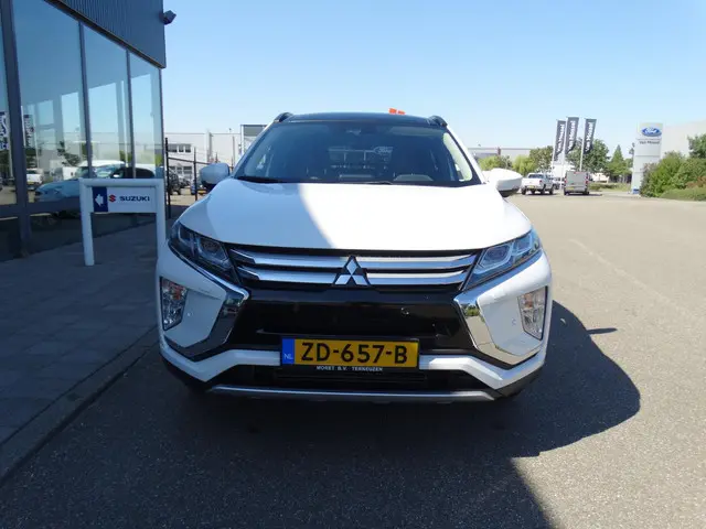 Mitsubishi Eclipse Cross 1.5 DI-T Instyle 2019 Benzine 4