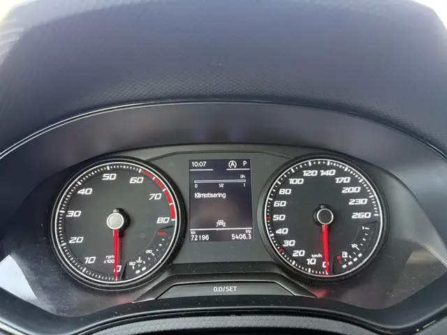 SEAT Ibiza 1.5 TSI 150 pk Sport DSG 2023 Benzine 13