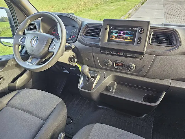 Renault Master 2.3 2021 Diesel 8