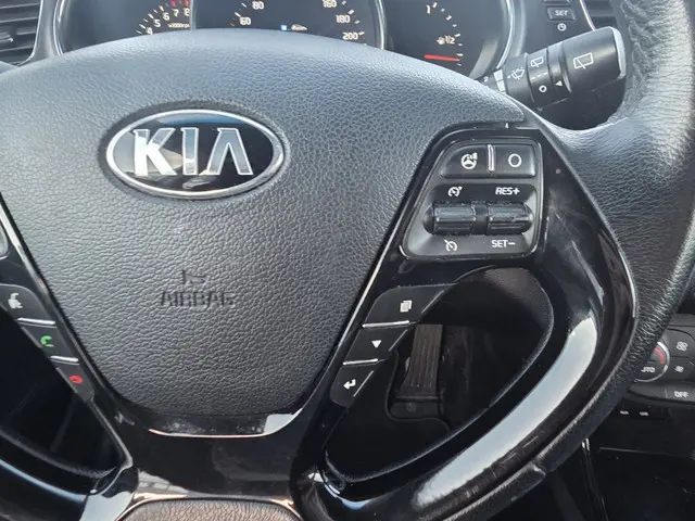 Kia cee'd 1.6 GDI Super Pack/vol opties 2014 Benzine 21