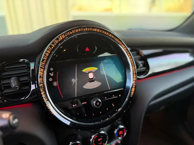 MINI Cooper Mini 1.5 | Facelift | automaat | led 2021 Benzine 17