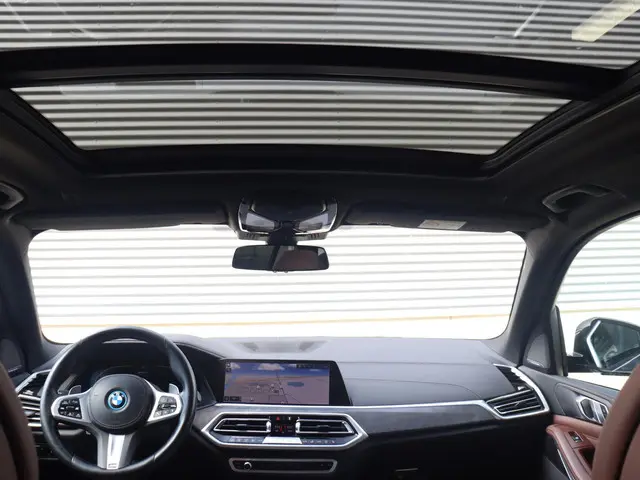 BMW X5 xDrive45e 2022 Hybride Benzine 40