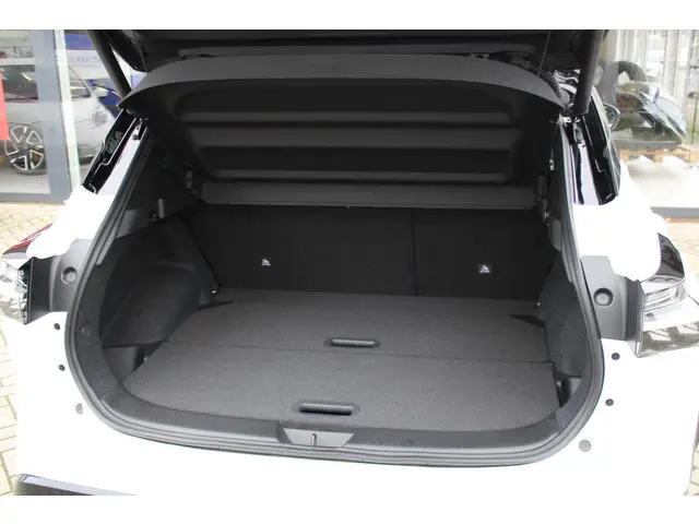 Nissan QASHQAI MHEV 158 Xtronic Tekna Plus 2025 Benzine 53