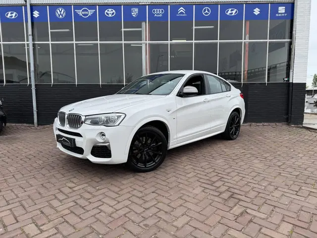 BMW X4 M40i Centennial High Executive 2016 Benzine 2