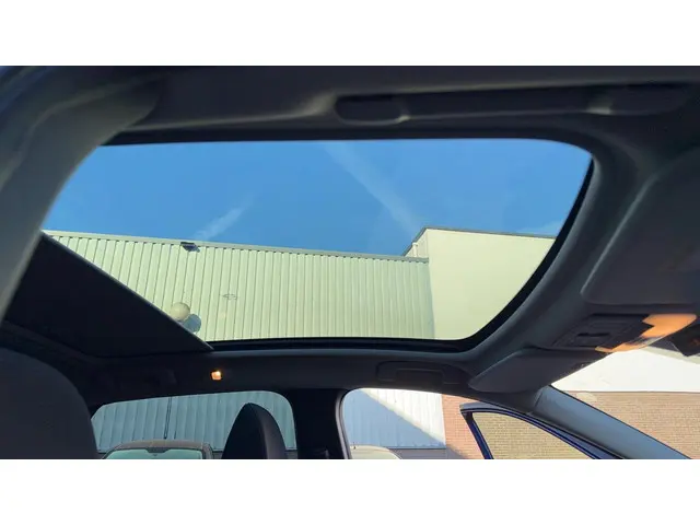 Nissan QASHQAI 1.3 MHEV N-Connecta 2023 Benzine 12