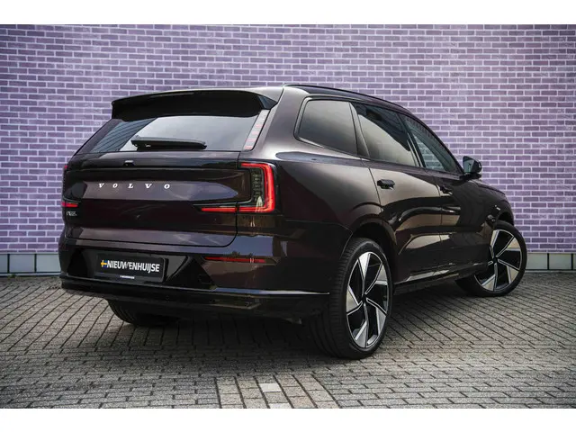 Volvo EX90 Twin Motor Ultra 7p. 111 kWh 2025 Elektrisch 2