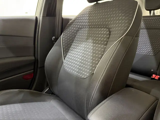 Ford Fiesta HB 1.0 EcoBoost Titanium 2018 Benzine 32