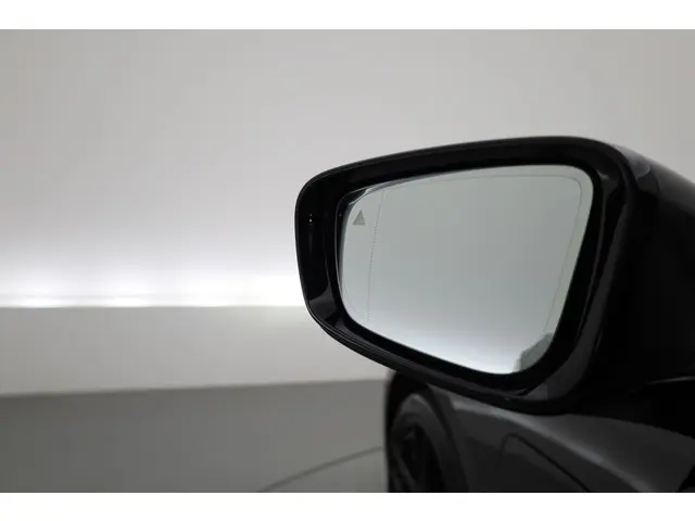 BMW 3 Serie Touring 330e M Sport 2022 Hybride Benzine 10