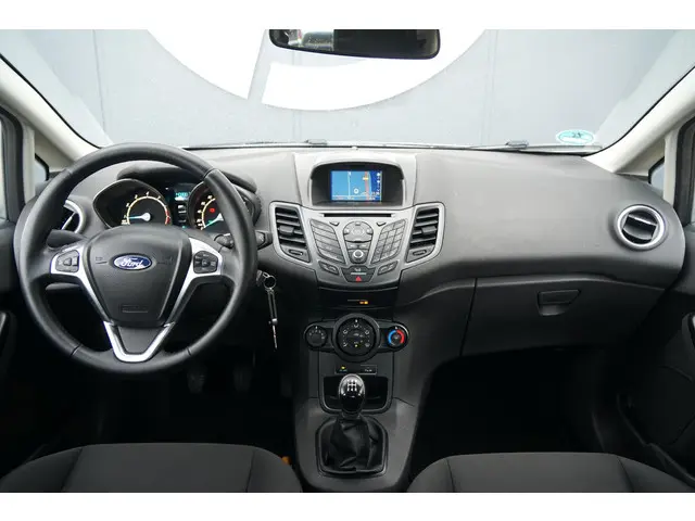 Ford Fiesta 1.0 Style Ultimate 2016 Benzine 4