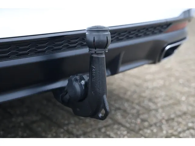 Audi A4 Avant 40 TFSI 3x S-Line 204pk 2020 Benzine 30