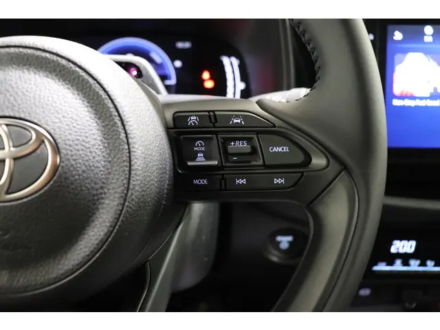 Toyota Aygo X Hybrid 115 pulse, 2026 Hybride Benzine 26