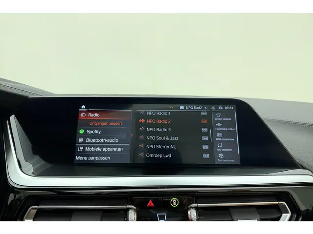 BMW Z4 Roadster sDrive20i High Executive 2024 Benzine 30