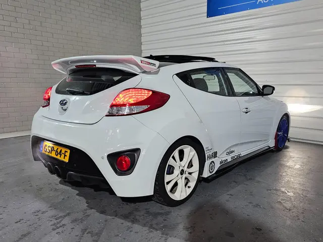 Hyundai Veloster 1.6 T-GDI i-Catcher Premium 2015 Benzine 13