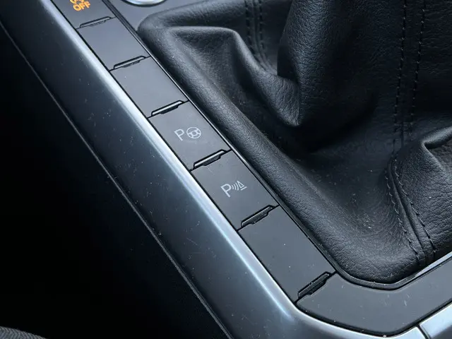 Volkswagen Polo 1.0 TSI Go 2022 Benzine 24