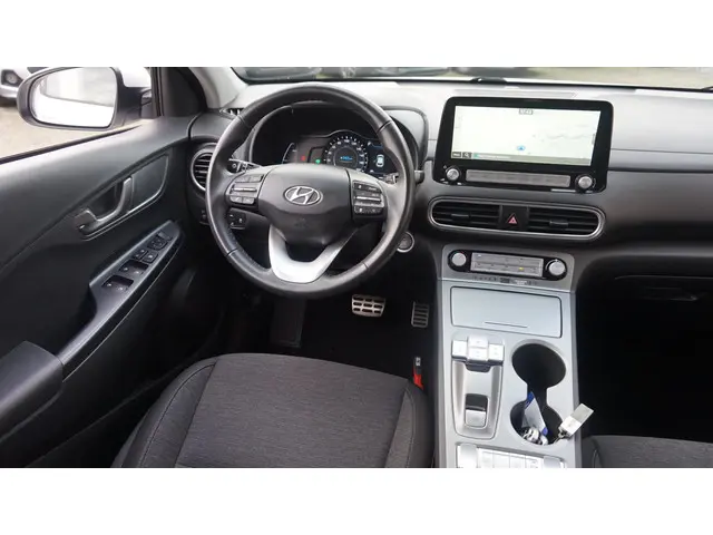 Hyundai Kona EV Comfort 64 kWh 3-fase 2020 Elektrisch 9