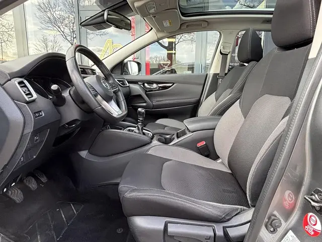 Nissan QASHQAI DIG-T 140 MT Design Edition 2021 Benzine 8