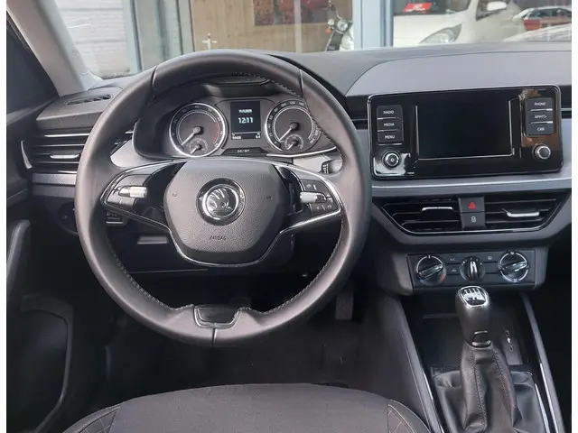 Škoda Kamiq 1.0 TSI Ambition 2021 Benzine 14