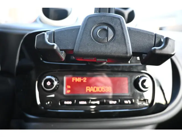 Smart Fortwo 1.0 Pure 2017 Benzine 23