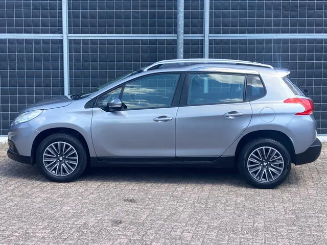 Peugeot 2008 1.2 PureTech Active 1e eigenaar 2015 Benzine 7