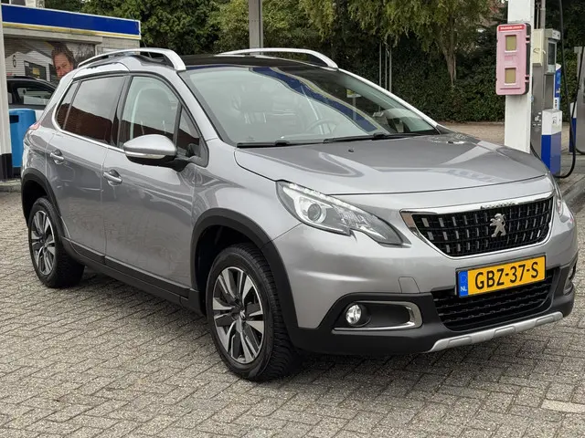 Peugeot 2008 1.2 PureTech GT-line 2019 Benzine 10