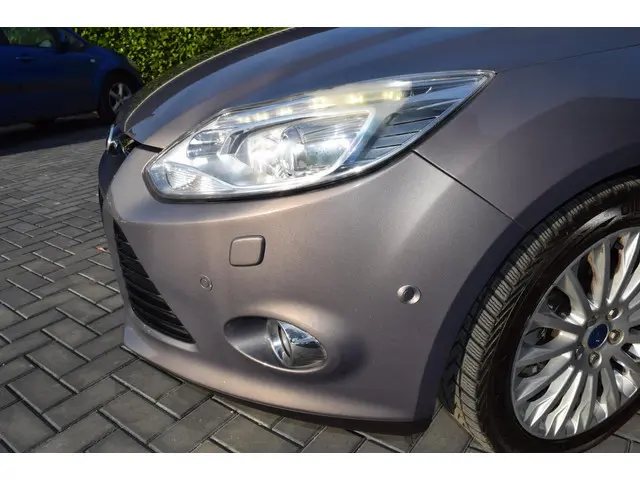 Ford Focus 1.0 EcoBoost Titanium 2012 Benzine 11