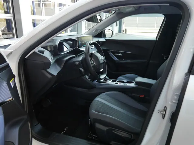 Peugeot e-2008 EV Allure 50 kWh 2020 Elektrisch 7