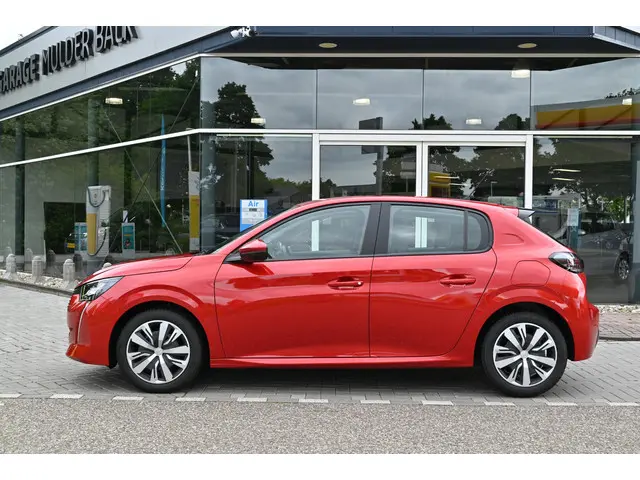 Peugeot 208 2