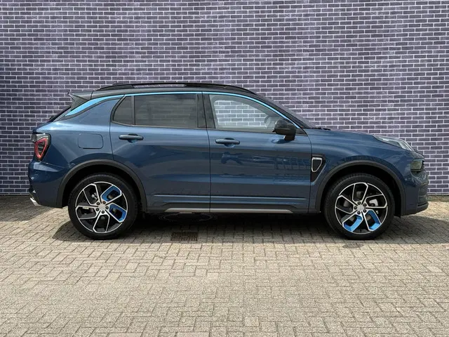 Lynk & Co 01 1.5 PHEV Business Edition 2025 Hybride Benzine 27