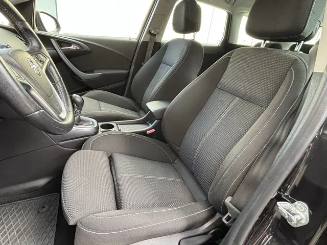 Opel Astra Sports Tourer 1.4 Turbo Business + 2016 Benzine 6