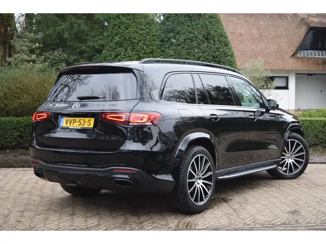 Mercedes-Benz GLS 2