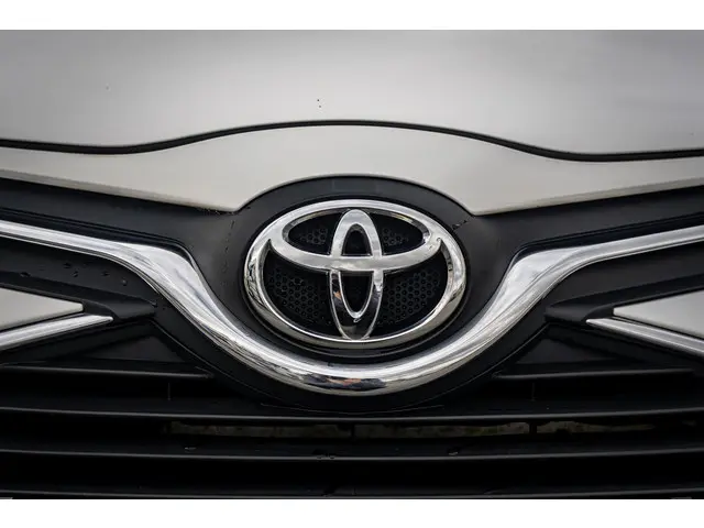 Toyota Yaris 1.0 VVT-i Trend 2015 Benzine 31