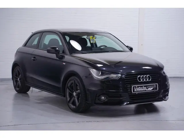 Audi A1 1.2 TFSI Attraction 2013 Benzine 2