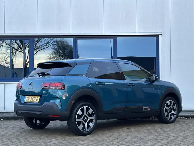 Citroën C4 Cactus 1.2 PureTech Shine 2019 Benzine 4