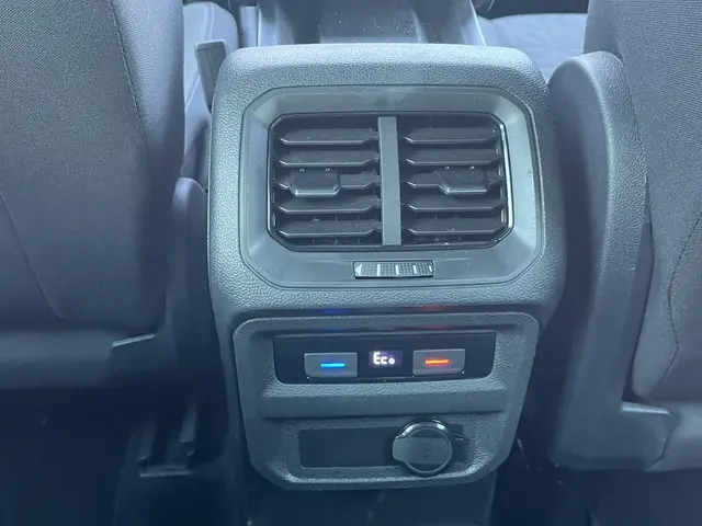 Volkswagen Tiguan 1.4 TSI eHybrid 2021 Hybride Benzine 12