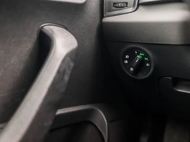 Škoda Karoq 1.0 TSI Black&White 2018 Benzine 23