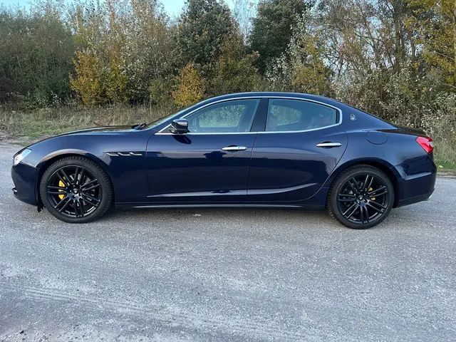 Maserati Ghibli 2
