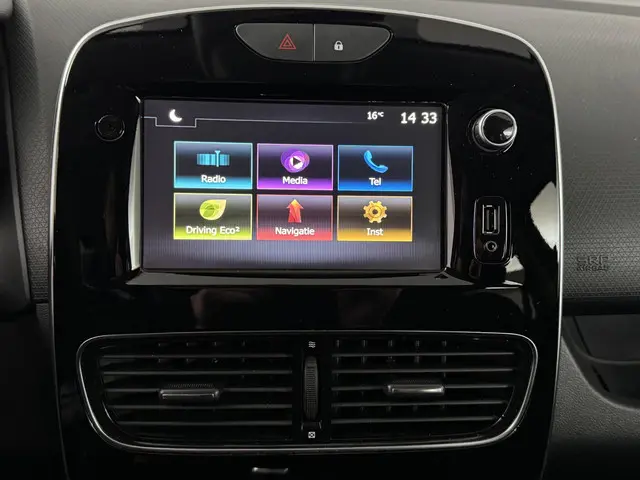 Renault Clio Estate TCe 90 Limited 2019 Benzine 12
