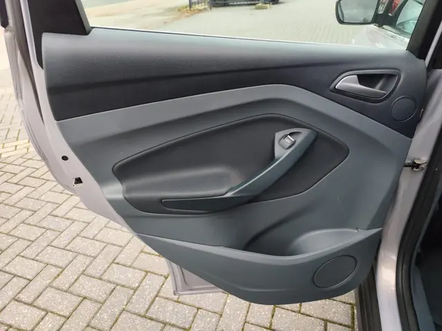 Ford C-MAX 1.6 EcoBoost Titanium 2012 Benzine 8