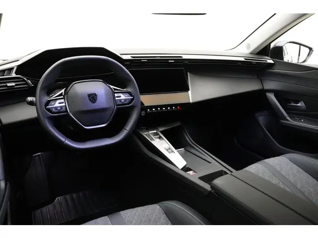 Peugeot 408 1.2T 130pk Allure Automaat 2024 Benzine 7