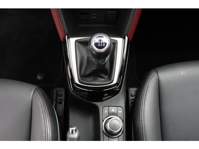 Mazda CX-3 2.0 SkyActiv-G 120 GTM-line 2018 Benzine 25