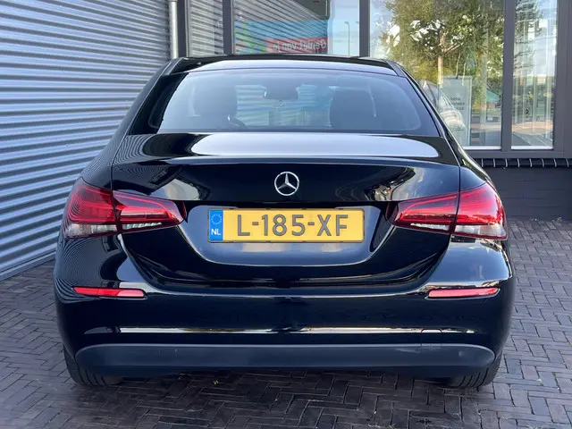 Mercedes-Benz A-Klasse 180 2021 Benzine 10
